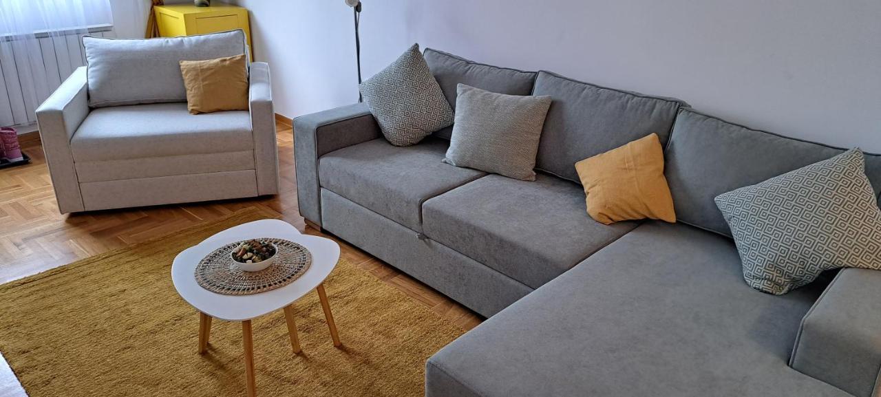 Vnv Apartment *