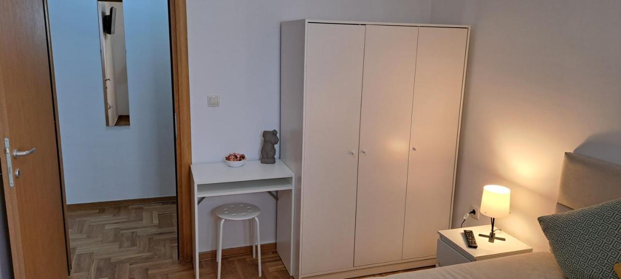 Vnv Apartment *